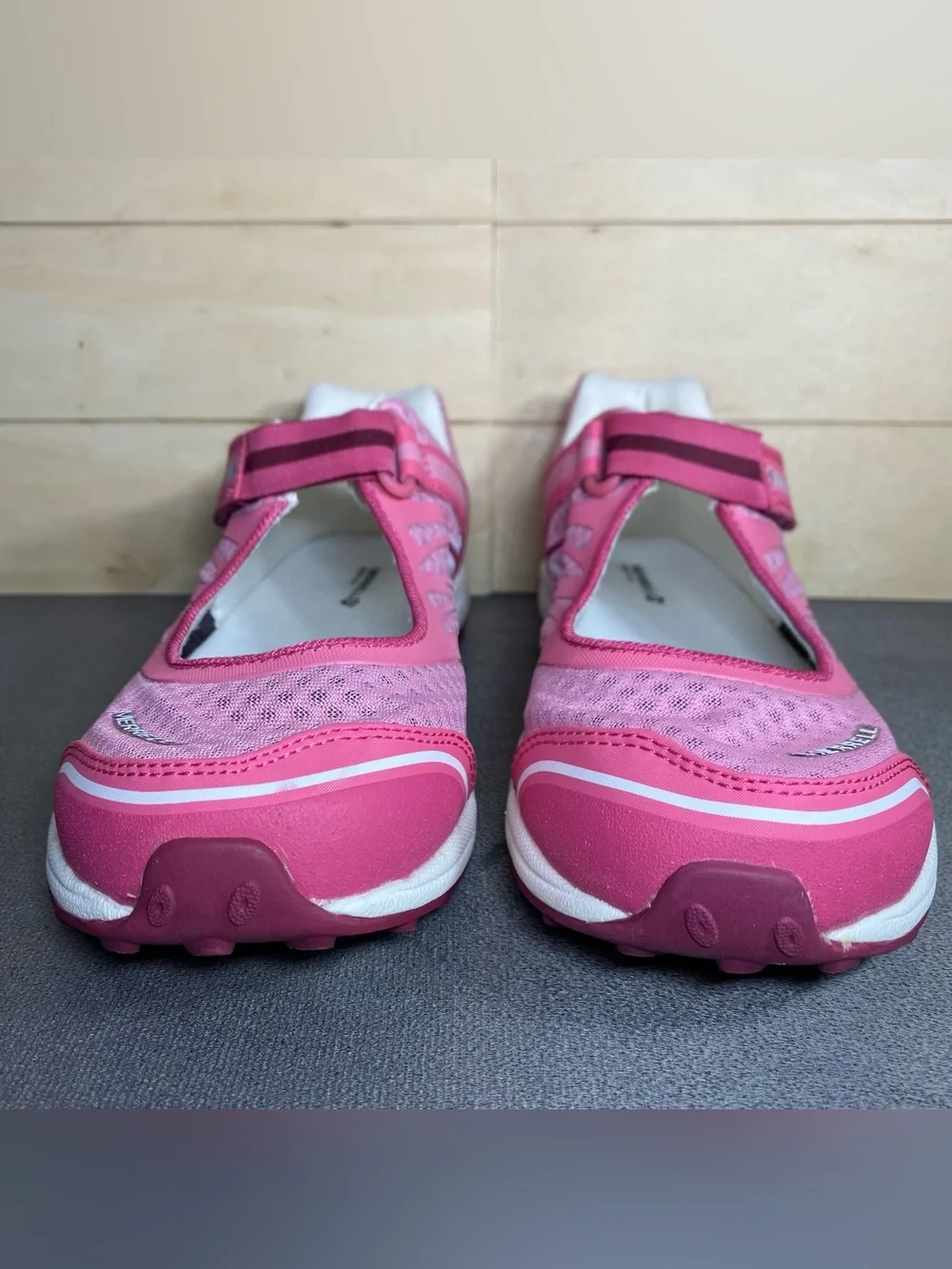 Merrell Honeysuckle Mary Janes Pink White Girl's Youth Size 4.5 Shoes